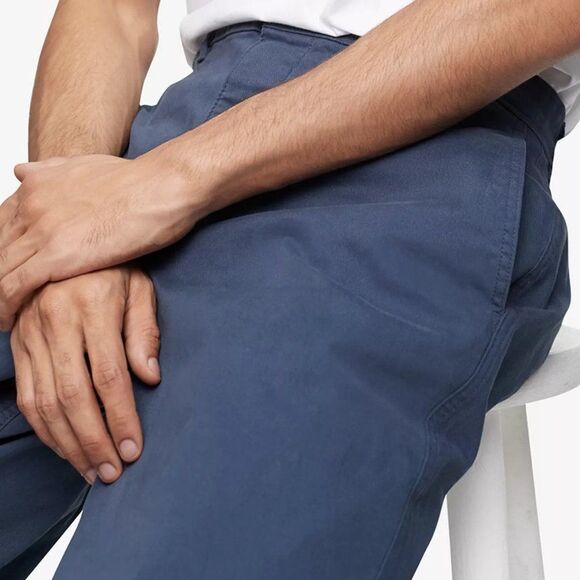 Calvin Klein Men's Relaxed Fit Chino Pants - Picture 2 of 7